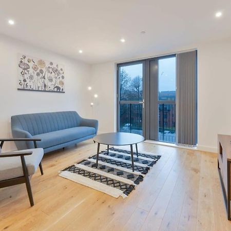 Lovely 1 Bedroom Apartment In Central Location Бирмингем Экстерьер фото