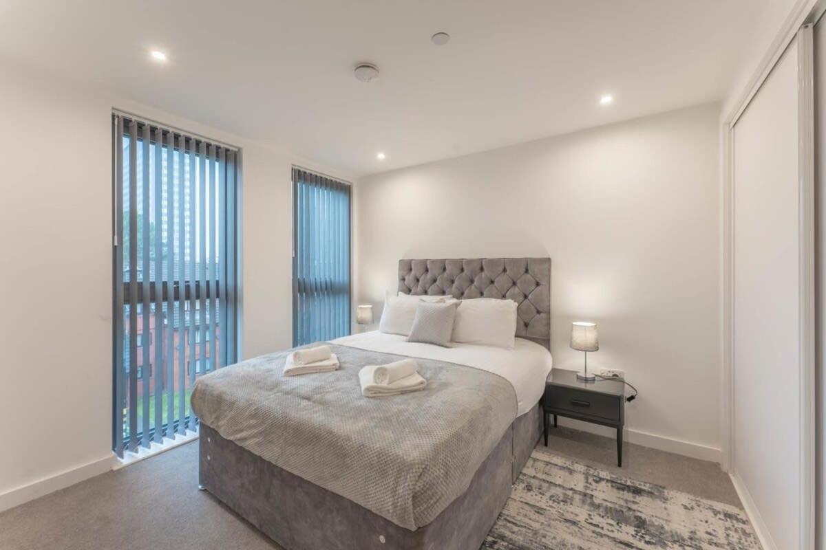 Lovely 1 Bedroom Apartment In Central Location Бирмингем Экстерьер фото
