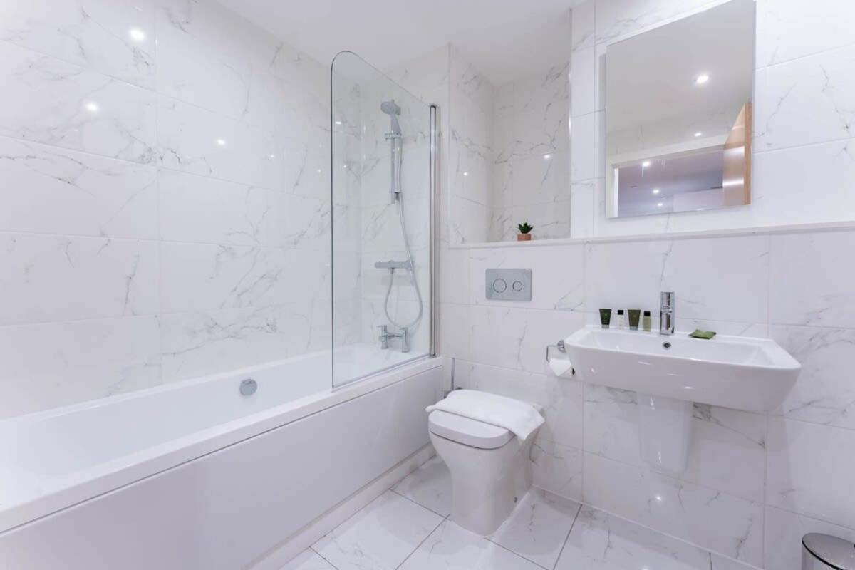Lovely 1 Bedroom Apartment In Central Location Бирмингем Экстерьер фото